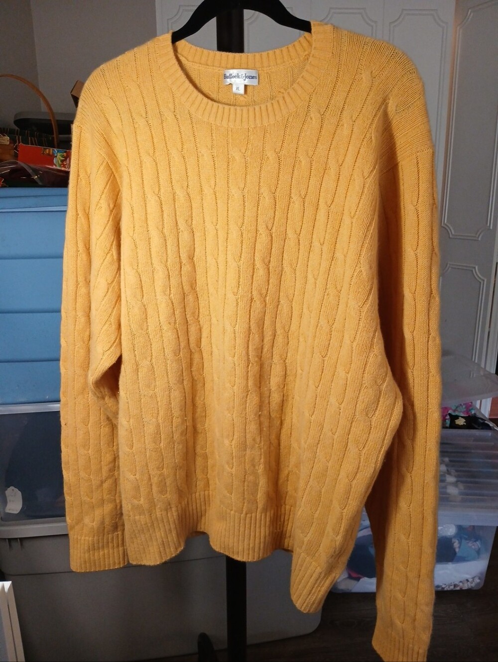 Bullock & Jones Men's Cable Knit Crewneck Sweater Mustard Yellow 100% Cashmere
